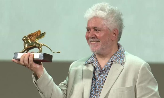 Bitter Christmas di Pedro Almodovar