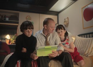 “Il padre dell’anno”: Michael Keaton protagonista della nuova commedia di Hallie Meyers-Shyer Il padre dell’anno di Hallie Meyers-Shyer,