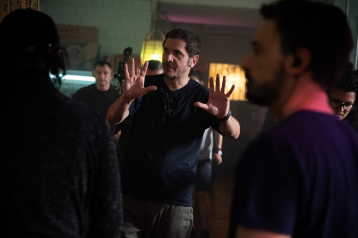 📸 Gabriele Mainetti sul set de «La città proibita» 📸 Gabriele Mainetti sul set de «La città proibita»