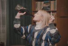 “L’anno nuovo che non arriva”: dal 4 dicembre al cinema la tragicommedia di Bogdan Mureșanu premiata a Venezia Film “L’anno nuovo che non arriva” al cinema dal 4 dicembre