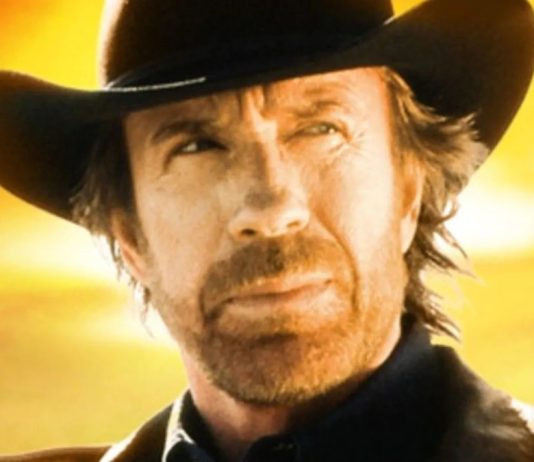 «Addio a Chuck Norris»: muore a 86 anni l’icona dell’action mondiale Chuck Norris