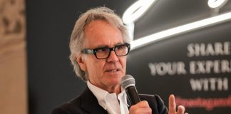 Enrico Ballarin premiato all’Ischia Film Festival per la produzione esecutiva de “Il diavolo veste Prada 2” Enrico Ballarin