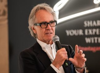 Enrico Ballarin premiato all’Ischia Film Festival per la produzione esecutiva de “Il diavolo veste Prada 2” Enrico Ballarin